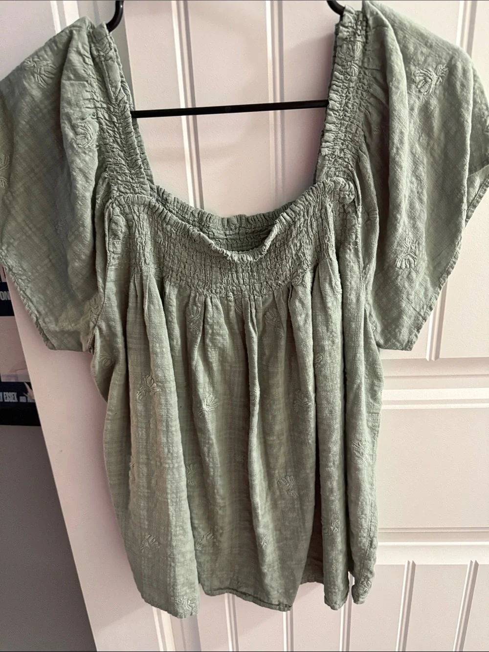 Madewell smocked square